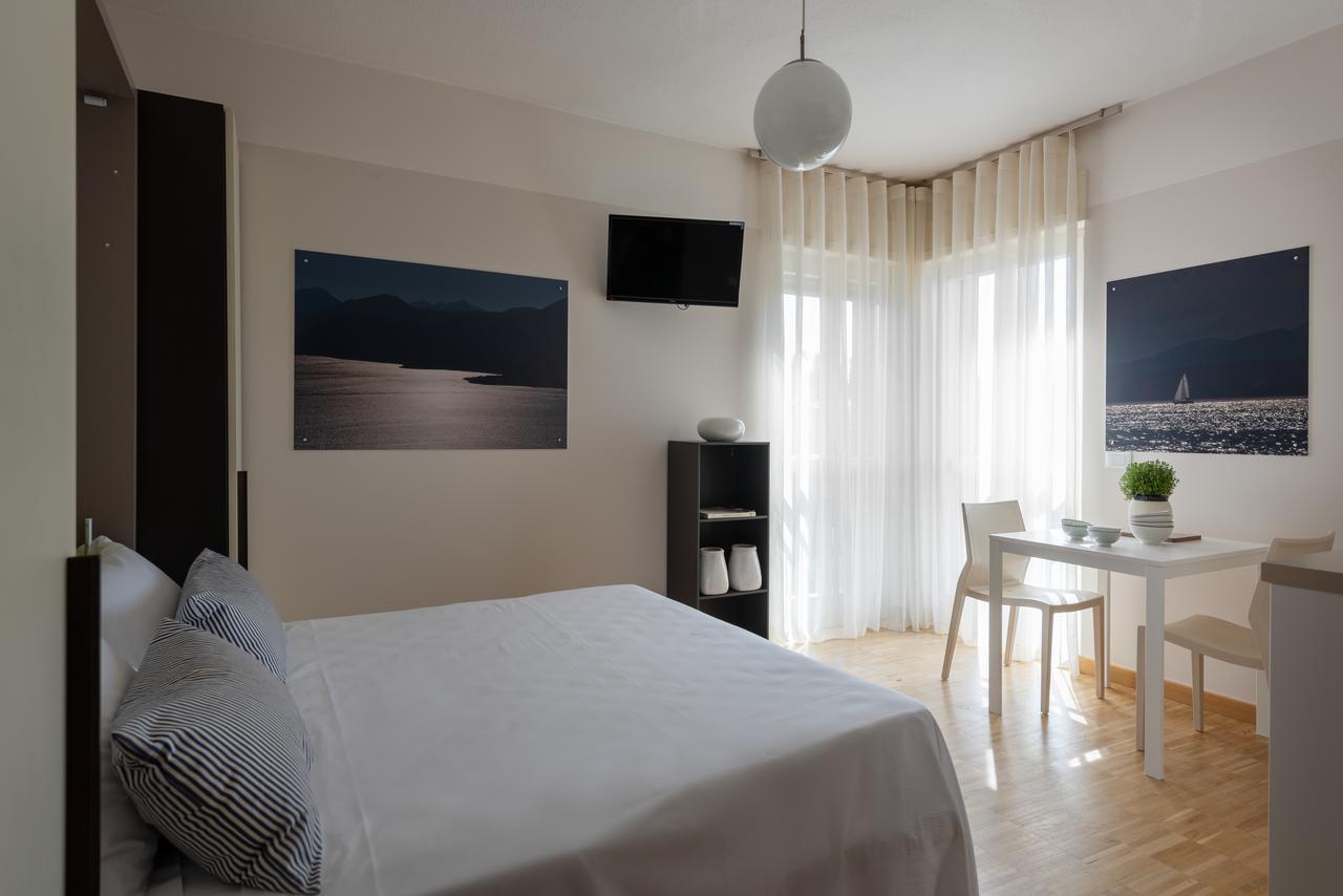 Vialeromadodici & 3* Lazise