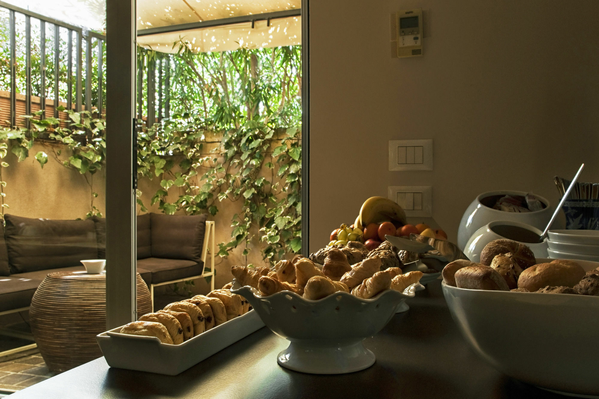 Guest house Vialeromadodici & 3*